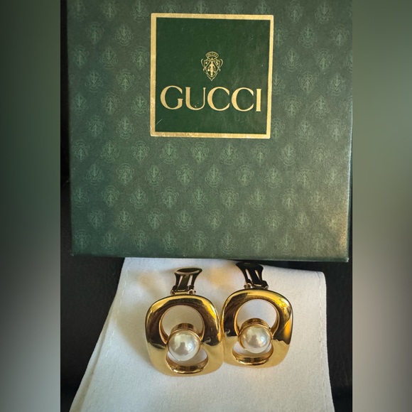 Gucci Jewelry - Gucci- RARE Vintage 1992 earrings - gold